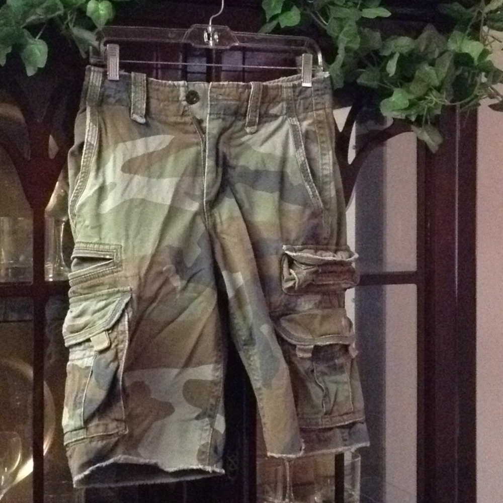 Camo cargo shorts